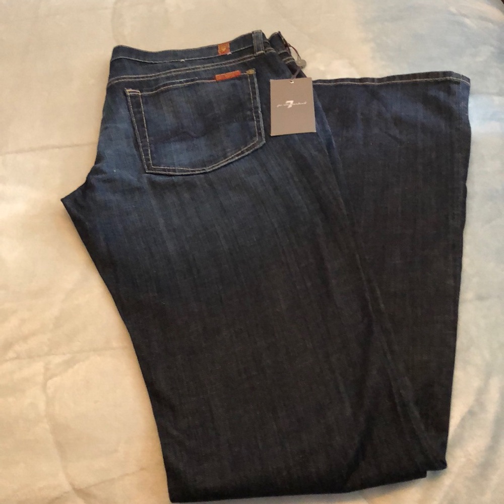 7 For All Mankind womans Bootcut jeans size 32